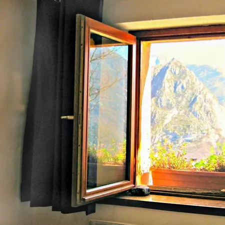 Gasthuis Chambre Des Pierres, Cadre Magnifique Au Coeur Du Verdon Castellane